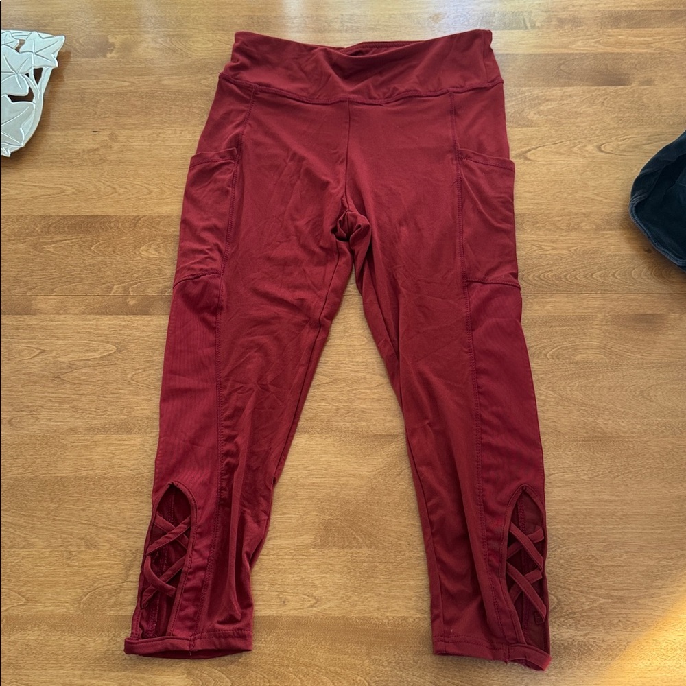 ShoSho Red 3/4 Length Leggings with Crisscross Detail